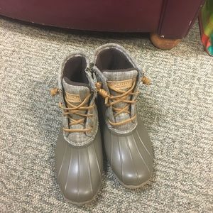 Sperry duck boot. Never worn
